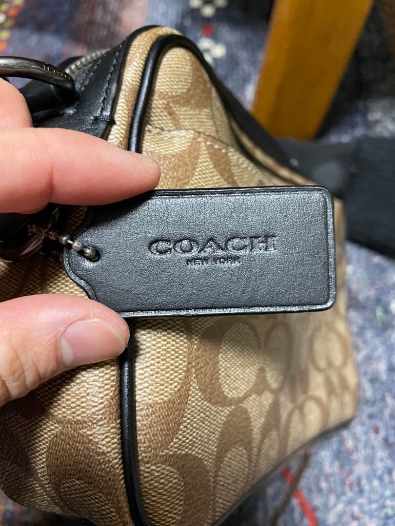 COACH ワンショルダーバック シグネチャー