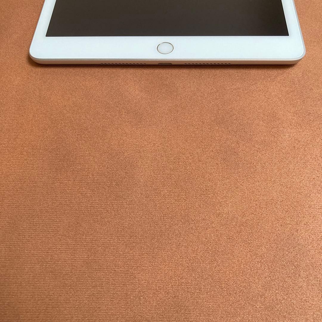 718【早い者勝ち】電池良好☆iPad8 第8世代 32GB WIFIモデル☆