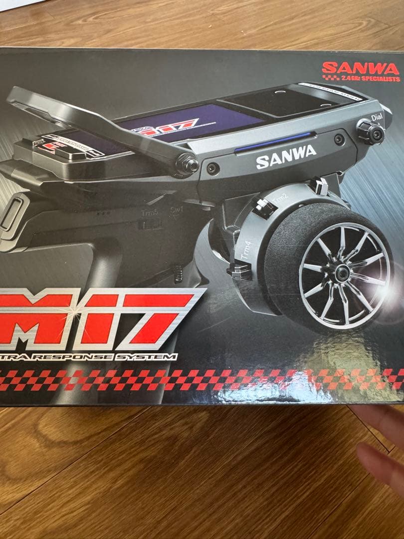 サンワ　M17 Wレシーバー　サーボ他