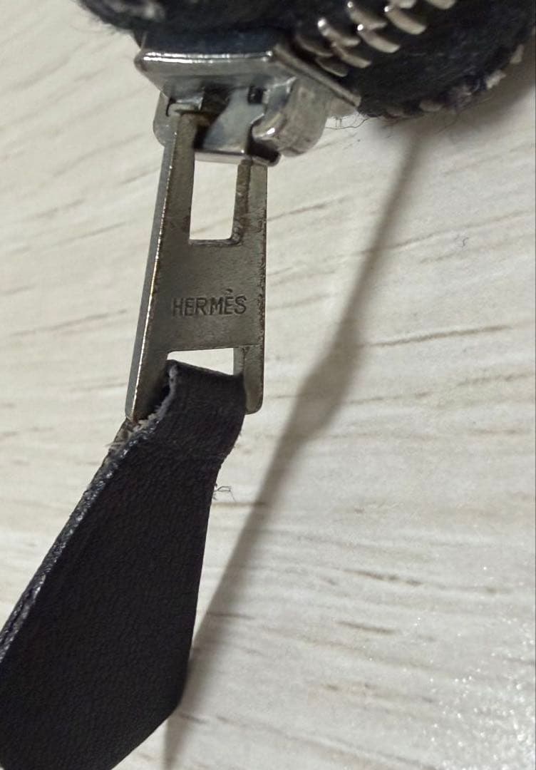 HERMESエールライン　二つ折り財布