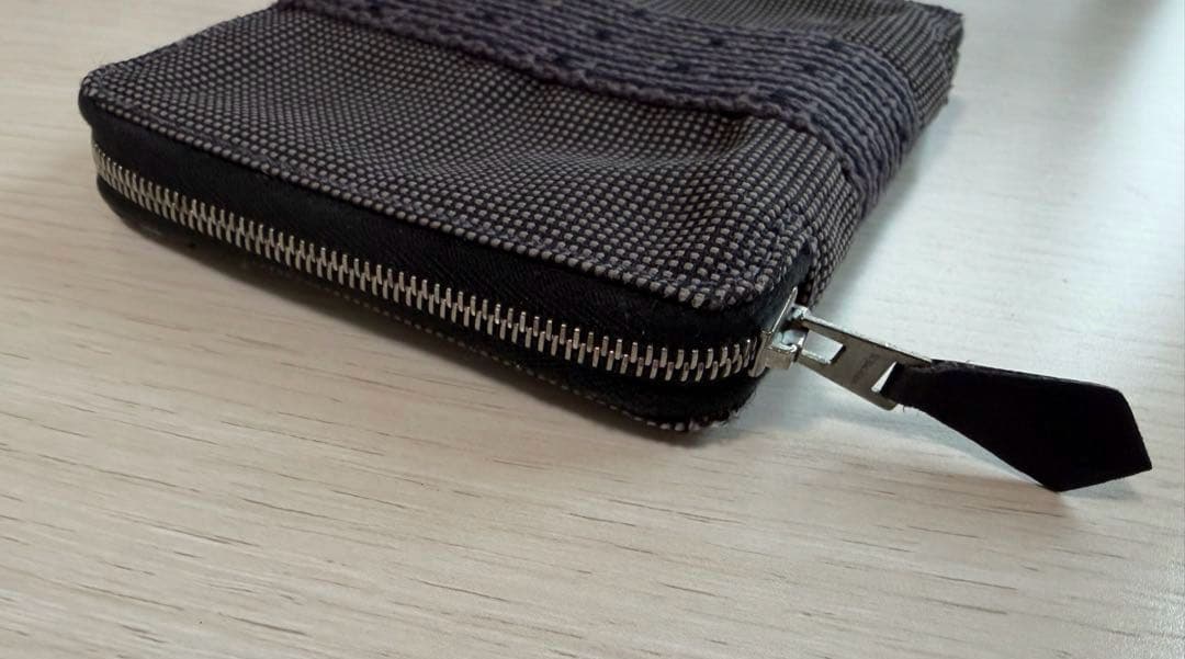 HERMESエールライン　二つ折り財布