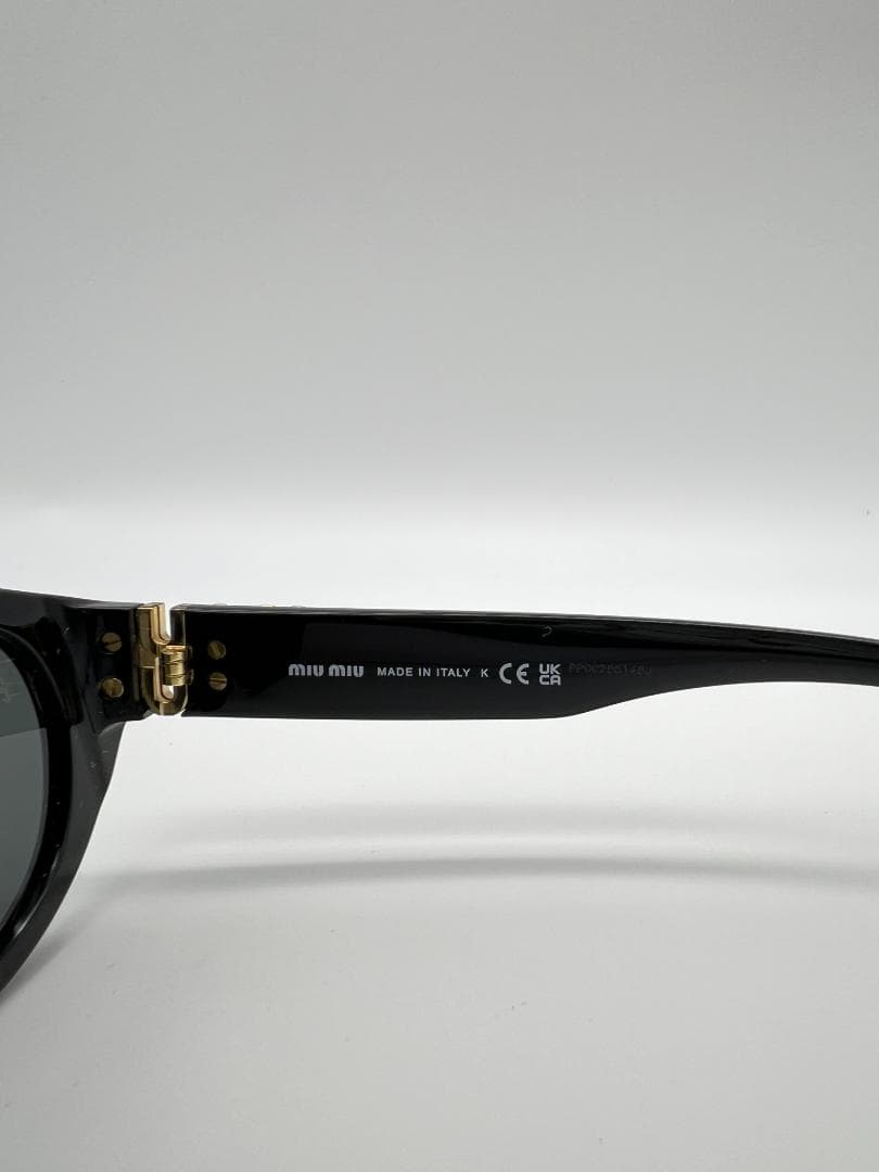 ☆新品未使用☆MIUMIU A03S グリンプスサングラス ブラック