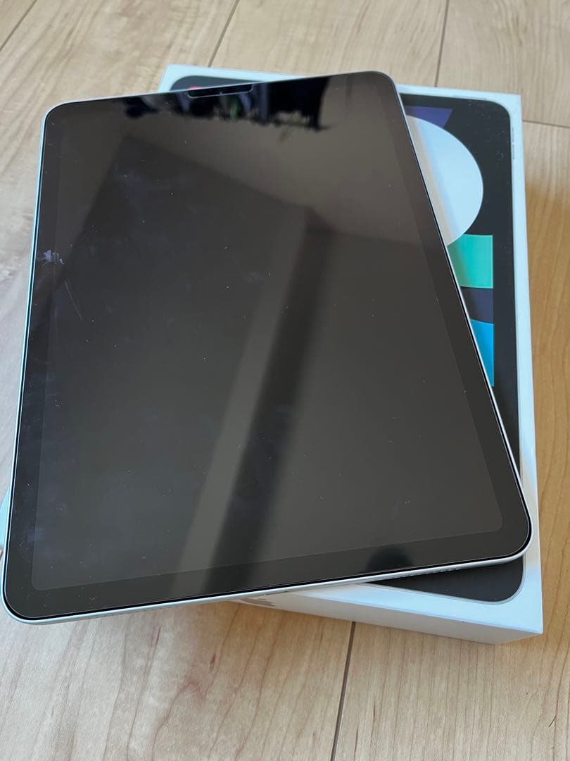 Apple iPad Air (第4世代) 64GB シルバー