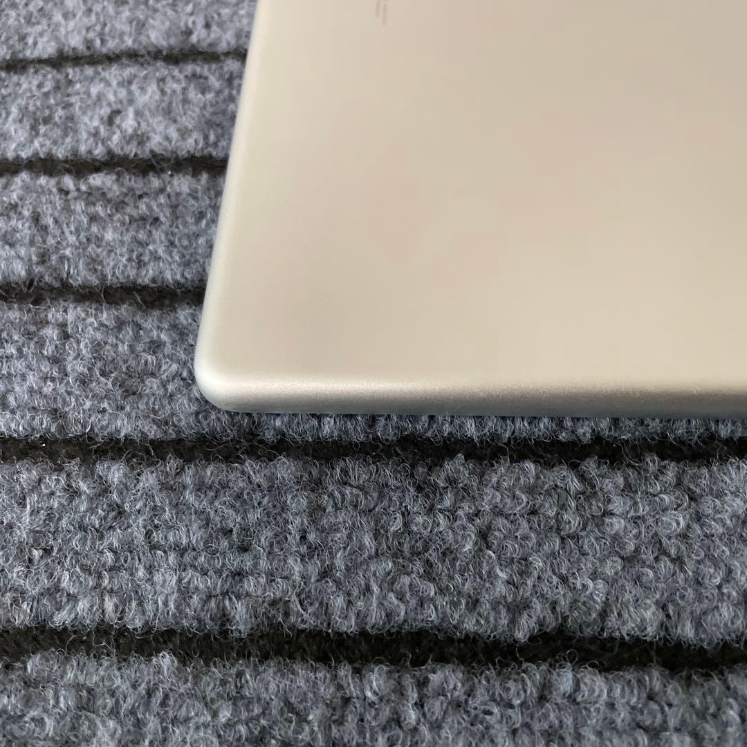 1 iPad Pro 12.9 2世代 64GB Wi-Fi シルバー