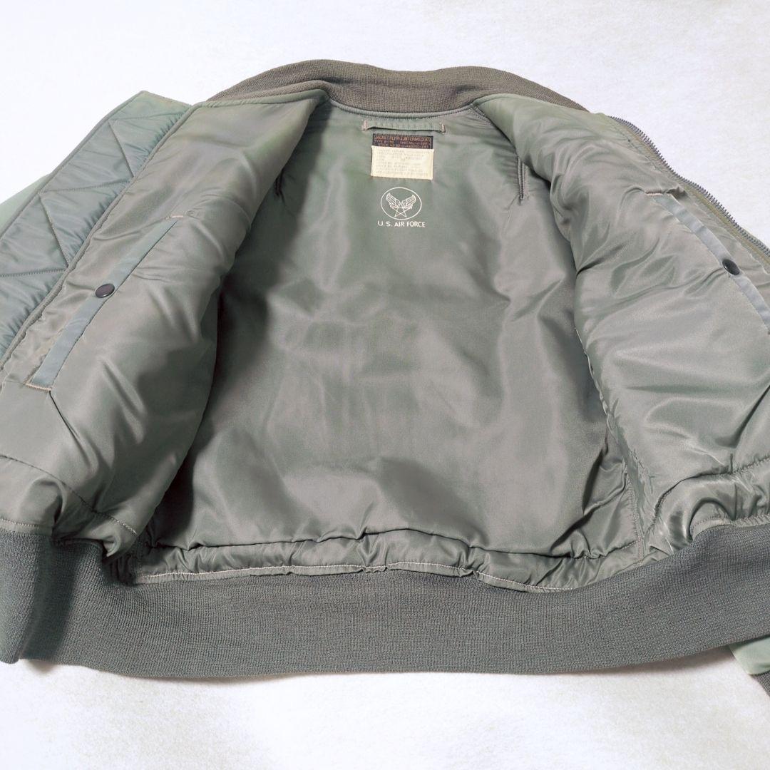 希少M品番 バズリクソンズ B-15D MOD 38 CROWNジッパー