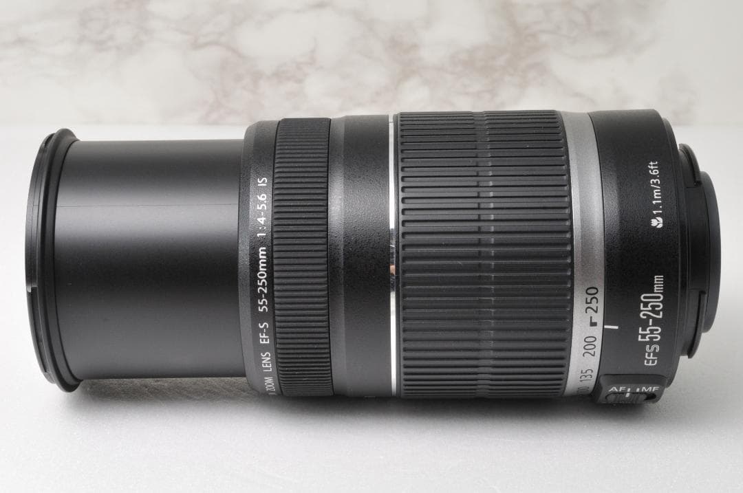 美品 Canon EF-S 55-250mm IS⭐️手ぶれ補正 望遠 キヤノン