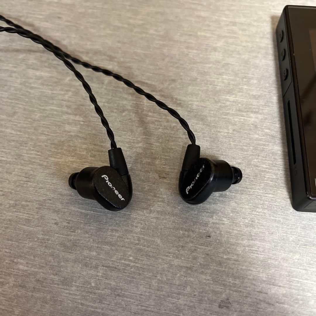 バランス対応イヤホン付き　ONKYO DP-S1 SE-CH5BL
