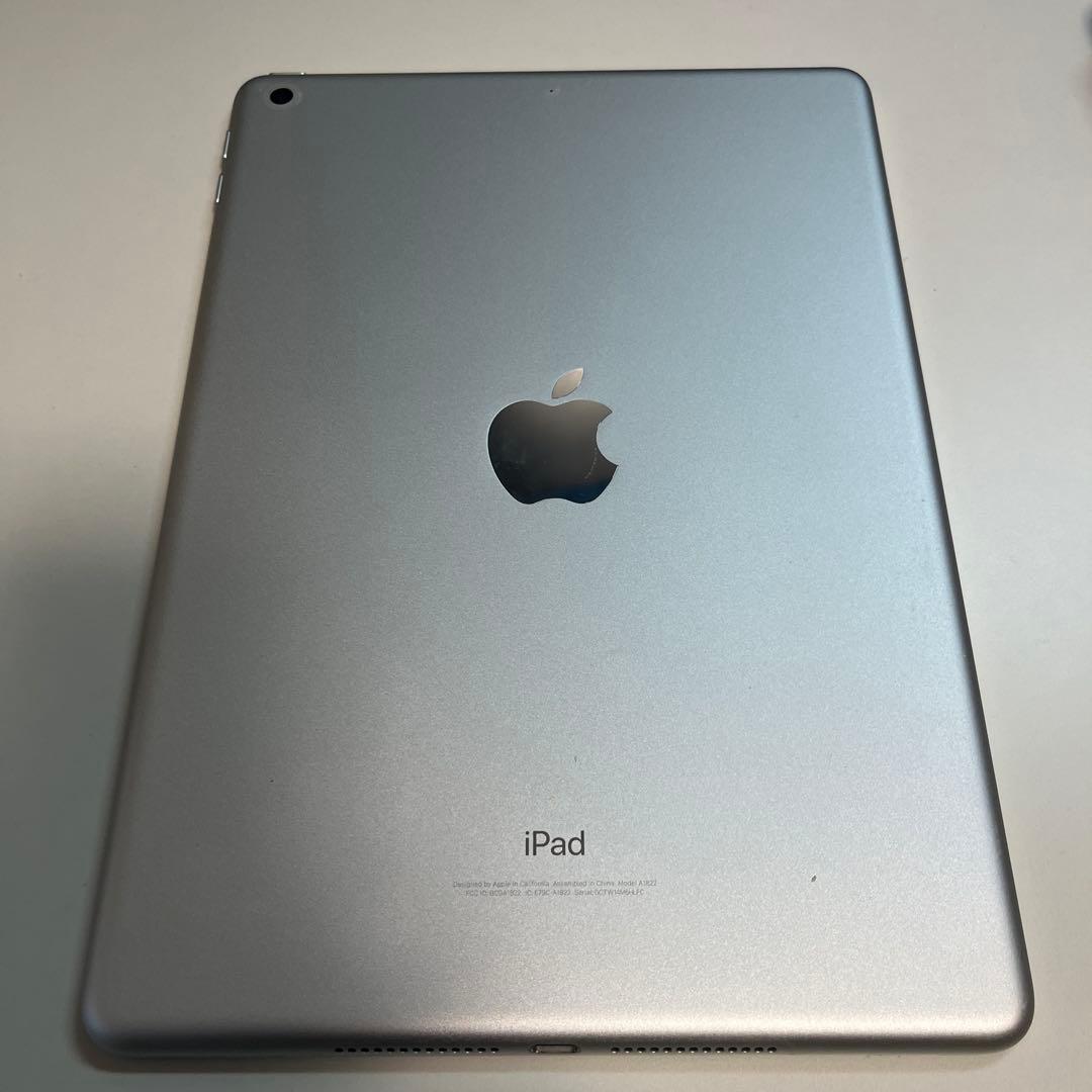 美品　iPad 第5世代 32GB Wi-Fiモデル