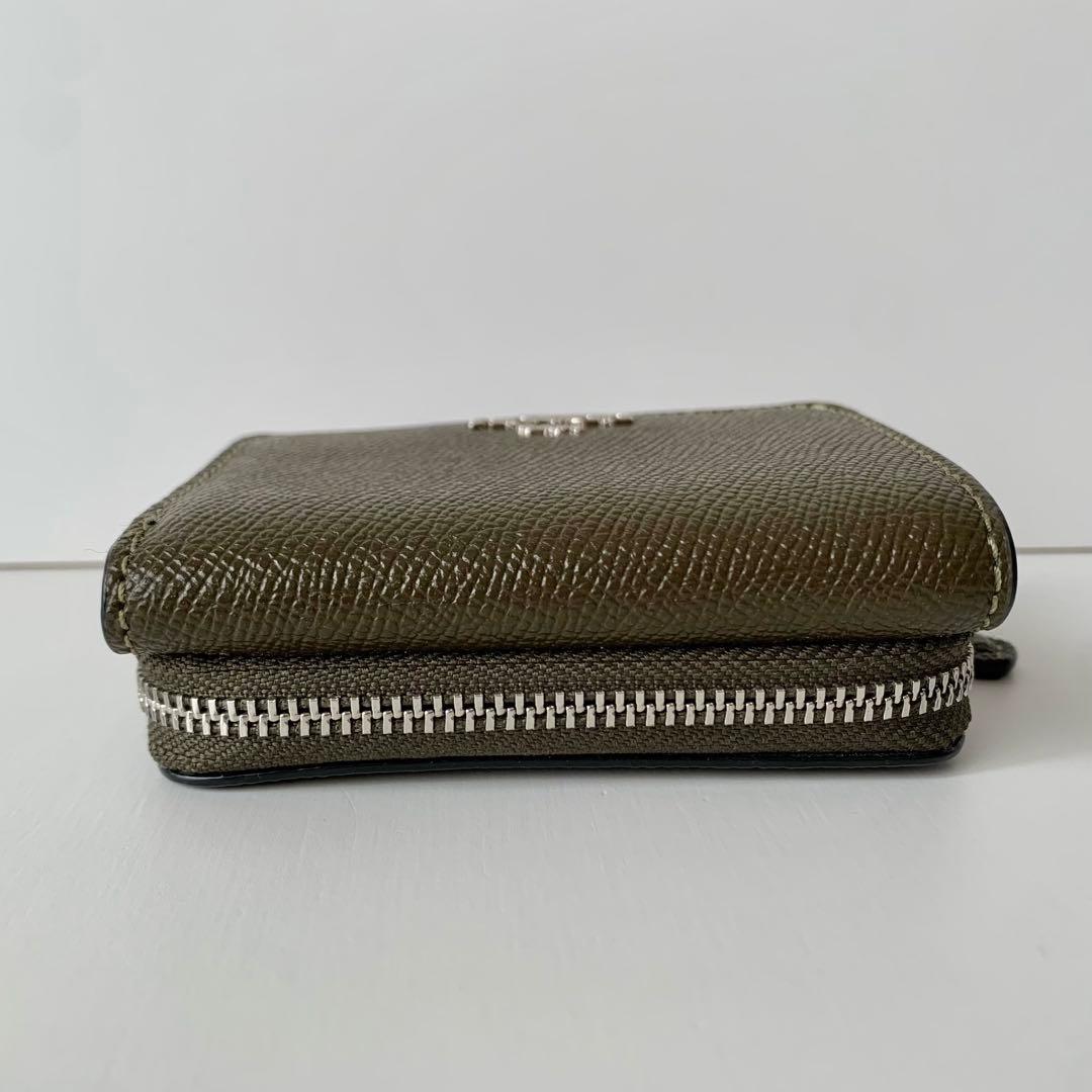 【COACH】コーチ　三つ折り財布　コンパクトウォレット　ミニ財布　カーキ　新品