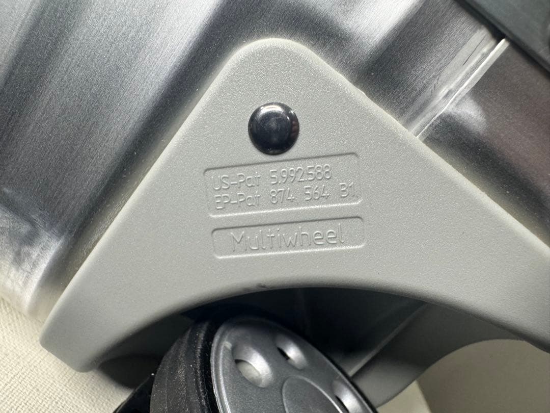 RIMOWA リモワ トパーズ 86L 4輪 キャリーケース リモア