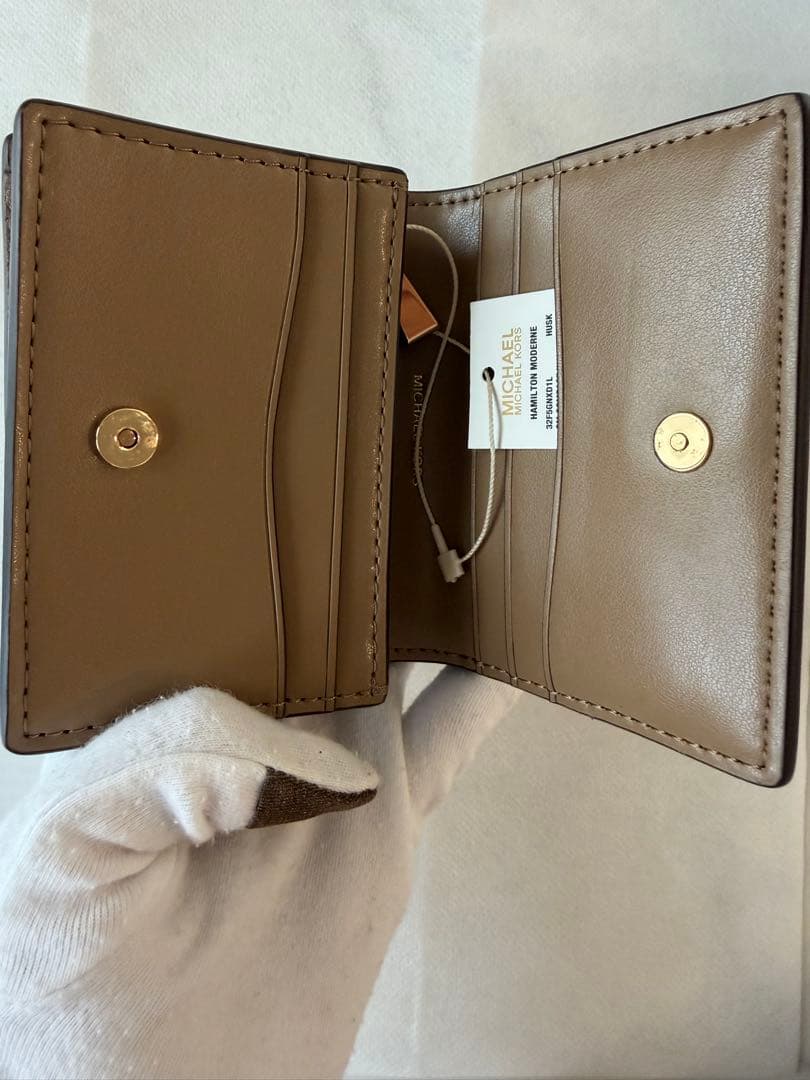 MICHAEL KORS 二つ折り財布　レザーウォレットスモール