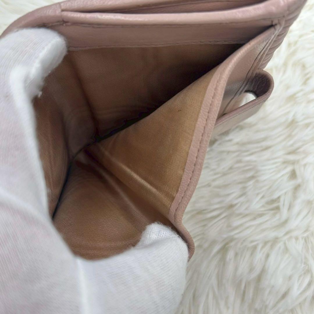 美品✨miu miu マテラッセ 折り財布 コンパクト ピンクベージュ