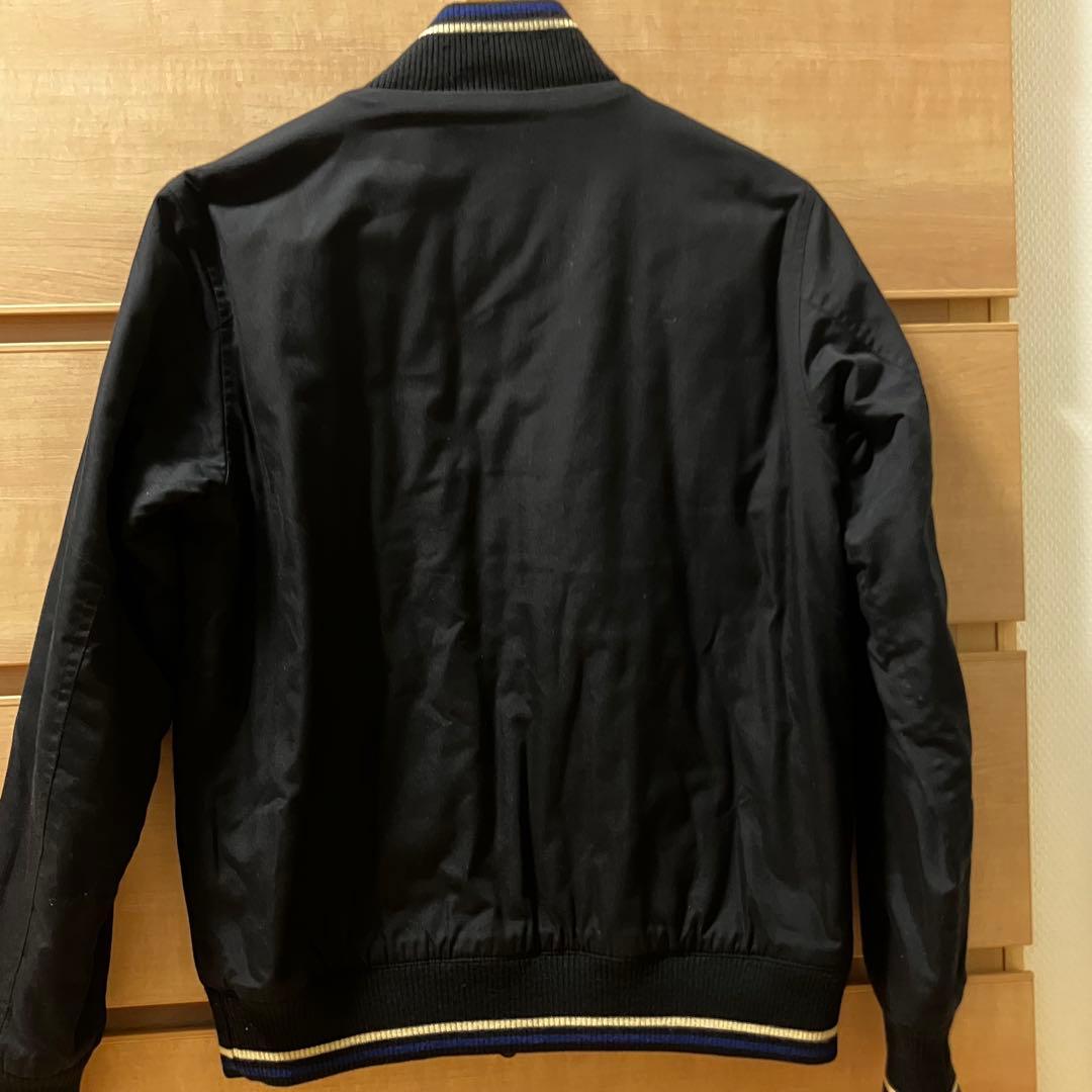 【冬物セット割】フレッドペリーFredPerryリバーシブル中綿ジャケット黒白M