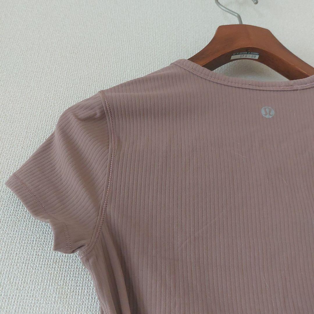 ルルレモン/新品・未使用/バックツイスト リブ半袖シャツ/サイズUS2