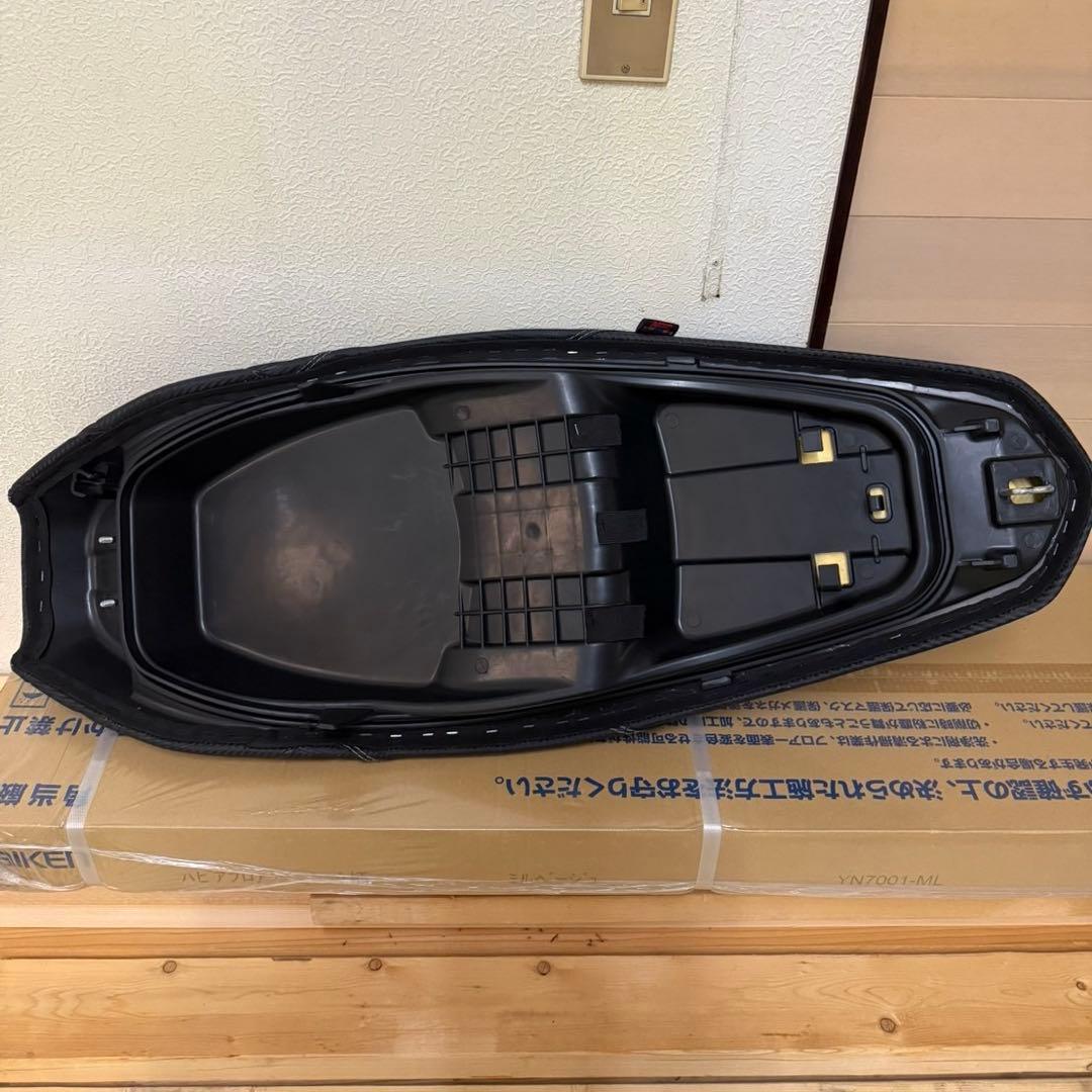 kf47 pcx ローダウンシート