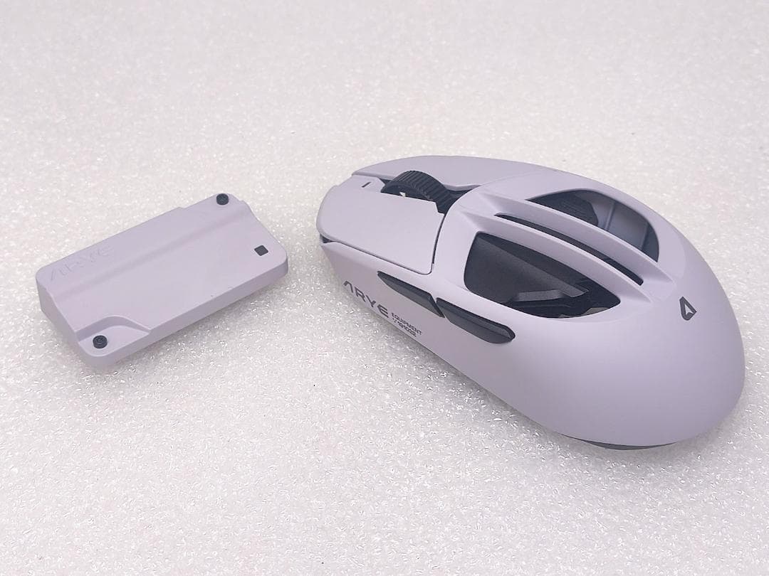 【美品】RCC-1 ワイヤレスゲーミングマウス ARYE EDITION