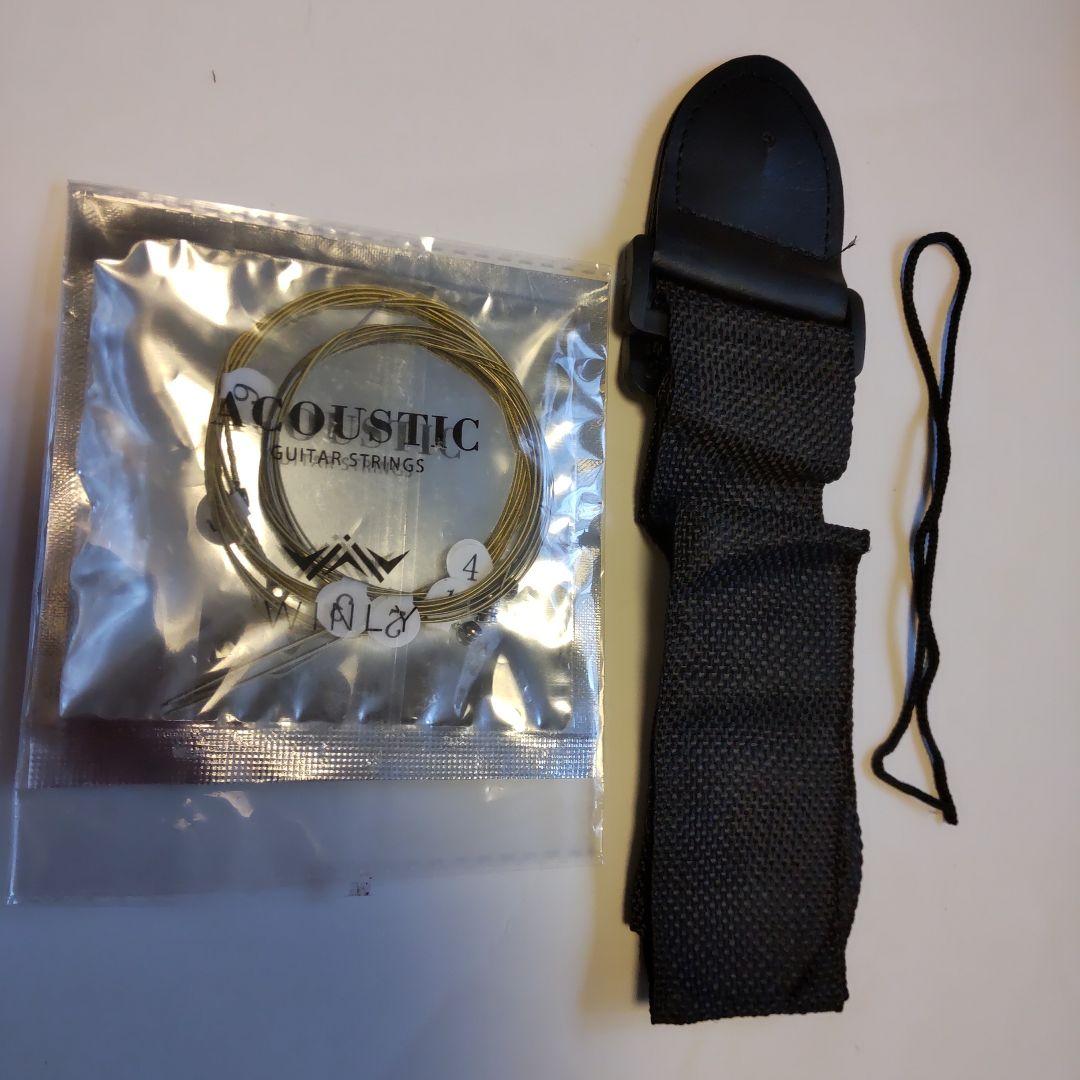 (新品)カッタウェイデザイン アコスティックギター 黒 (新品 弦 ベルト付)