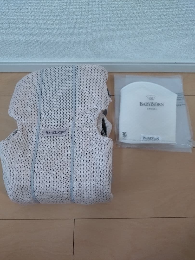 【未使用品】BABYBJÖRN抱っこひも ベビーキャリアMINI Airmesh