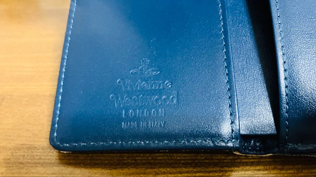 【極美品】 Vivienne Westwood 三つ折り財布