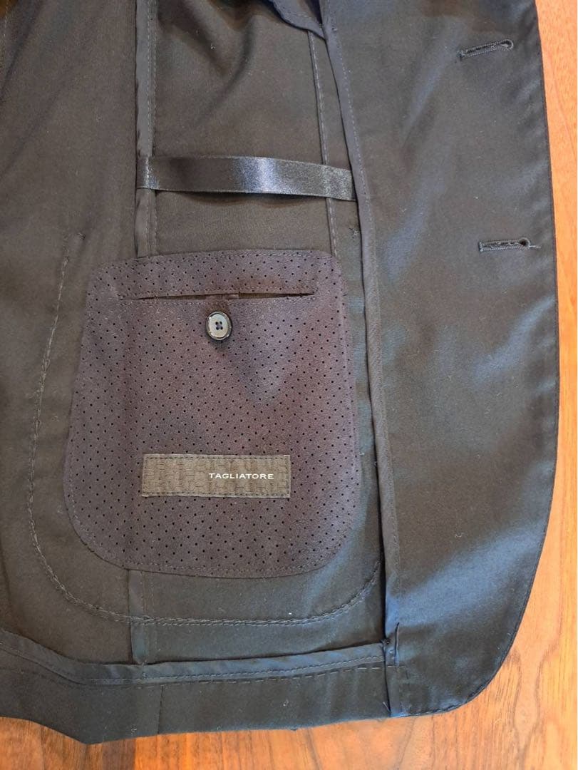 TAGLIATORE セットアップ　ブラックテーラードジャケット　パンツ　44