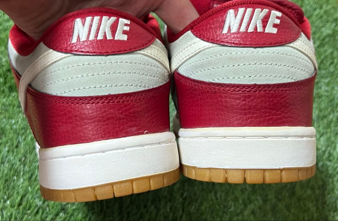 レア！NIKE DUNK LOW SB VALENTINE’SDAYバレンタイン