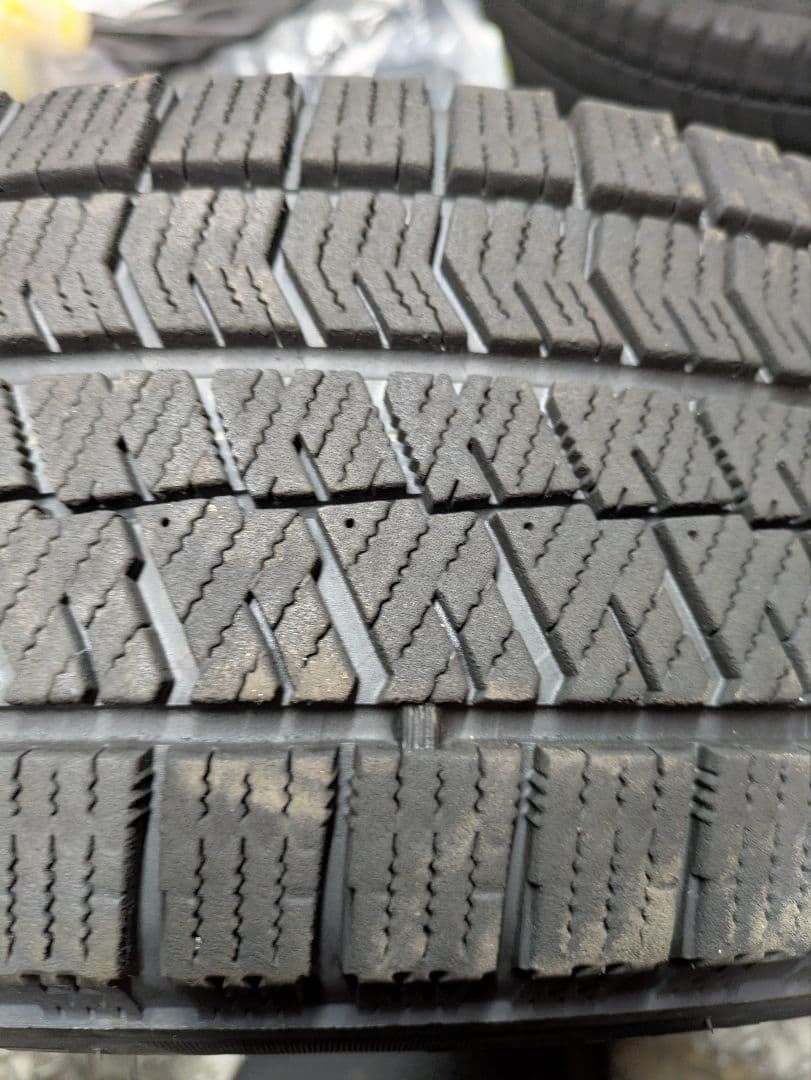 185/65R15　スタッドレスタイヤ　2本セット　その②