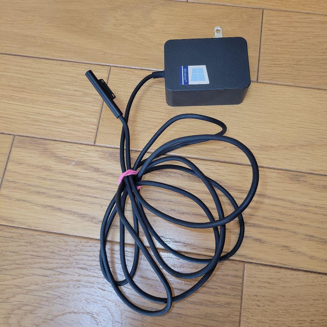 Surface Pro 初代 [128GB メモリ4GB] 初期化済みwim10