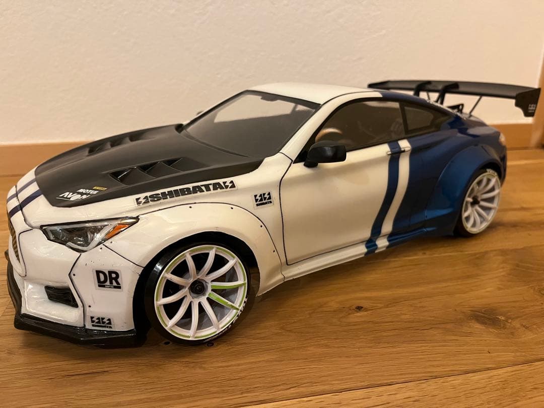 ト*️様 Reve D ラジコンカー 組み立てキット 1/10