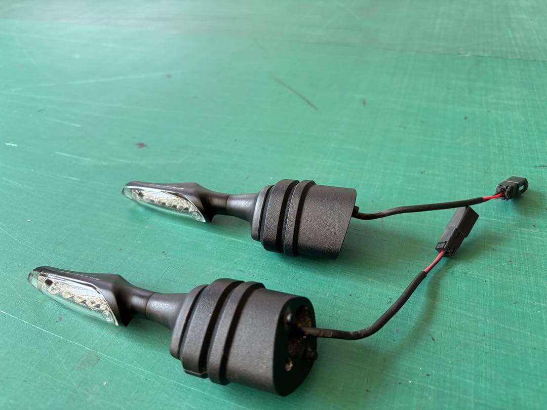 DUCATIパフォーマンス　リヤウィンカーLED