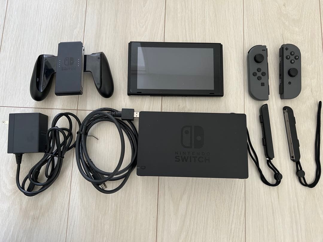 【美品】ニンテンドースイッチ 本体 Switch グレー 箱あり