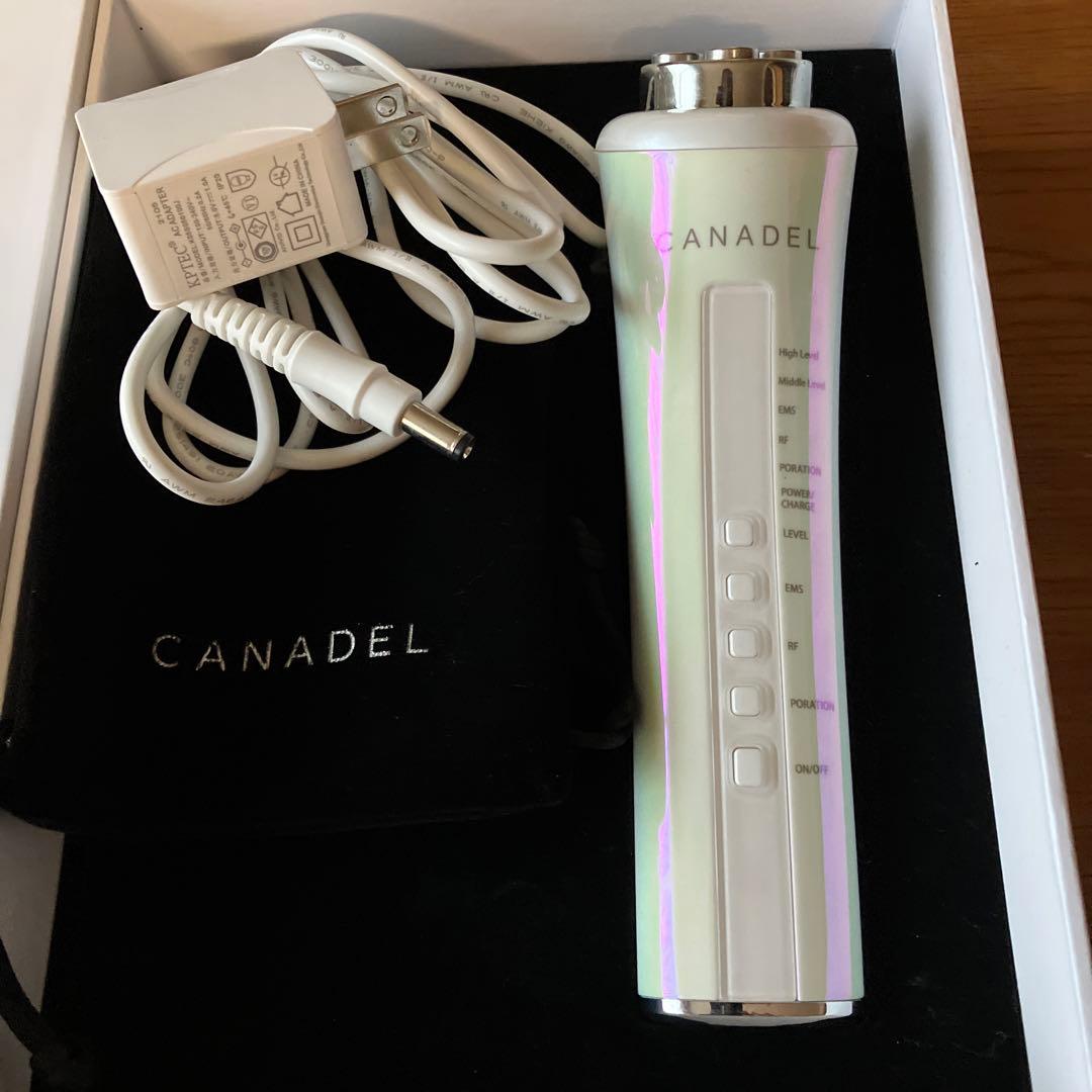 【試用のみ】カナデル　美顔器　　ビューティートレーナー