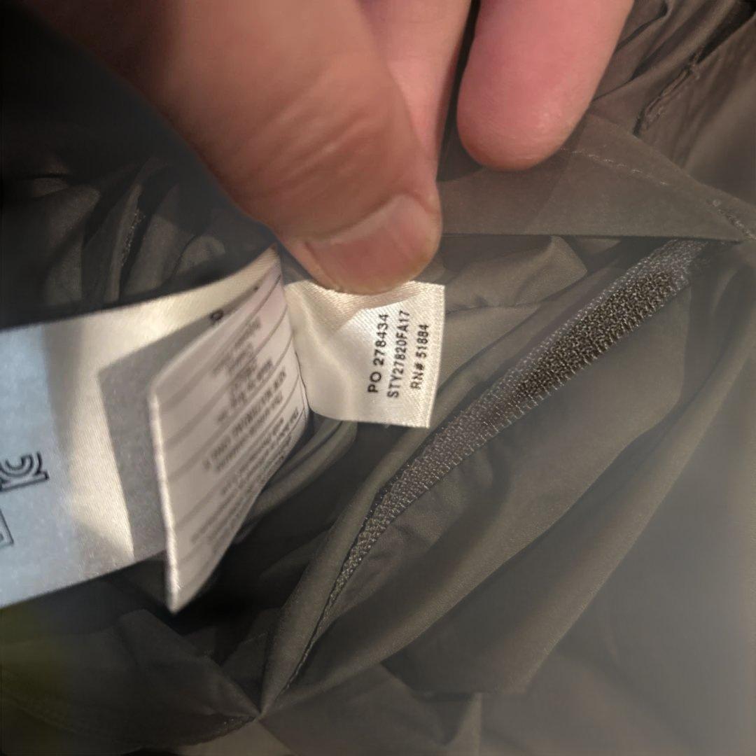 は*と様 patagonia XXL ベスト オリーブグリーン