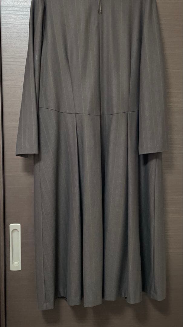 新品　ローズティアラ　46　毛玉になりにくい　配色切替クラシカルワンピース