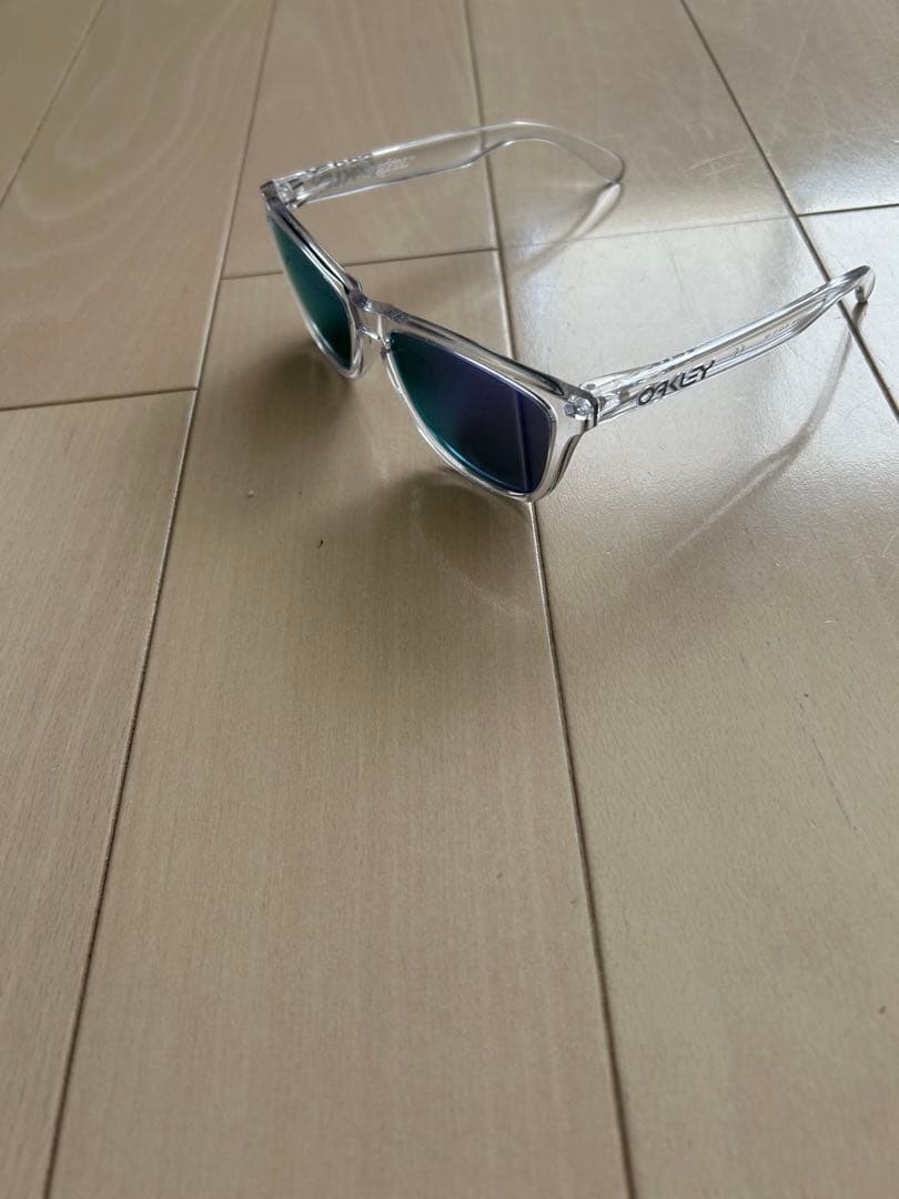 OAKLEY▼オークリー▼パープルレンズ＆クリアフレーム▼サングラス▼中古品