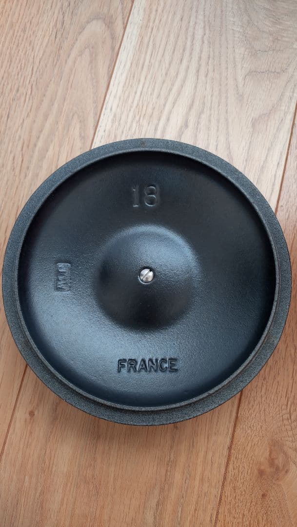 Le Creuset ル・クルーゼ　ココット・エブリィ 18 オレンジ