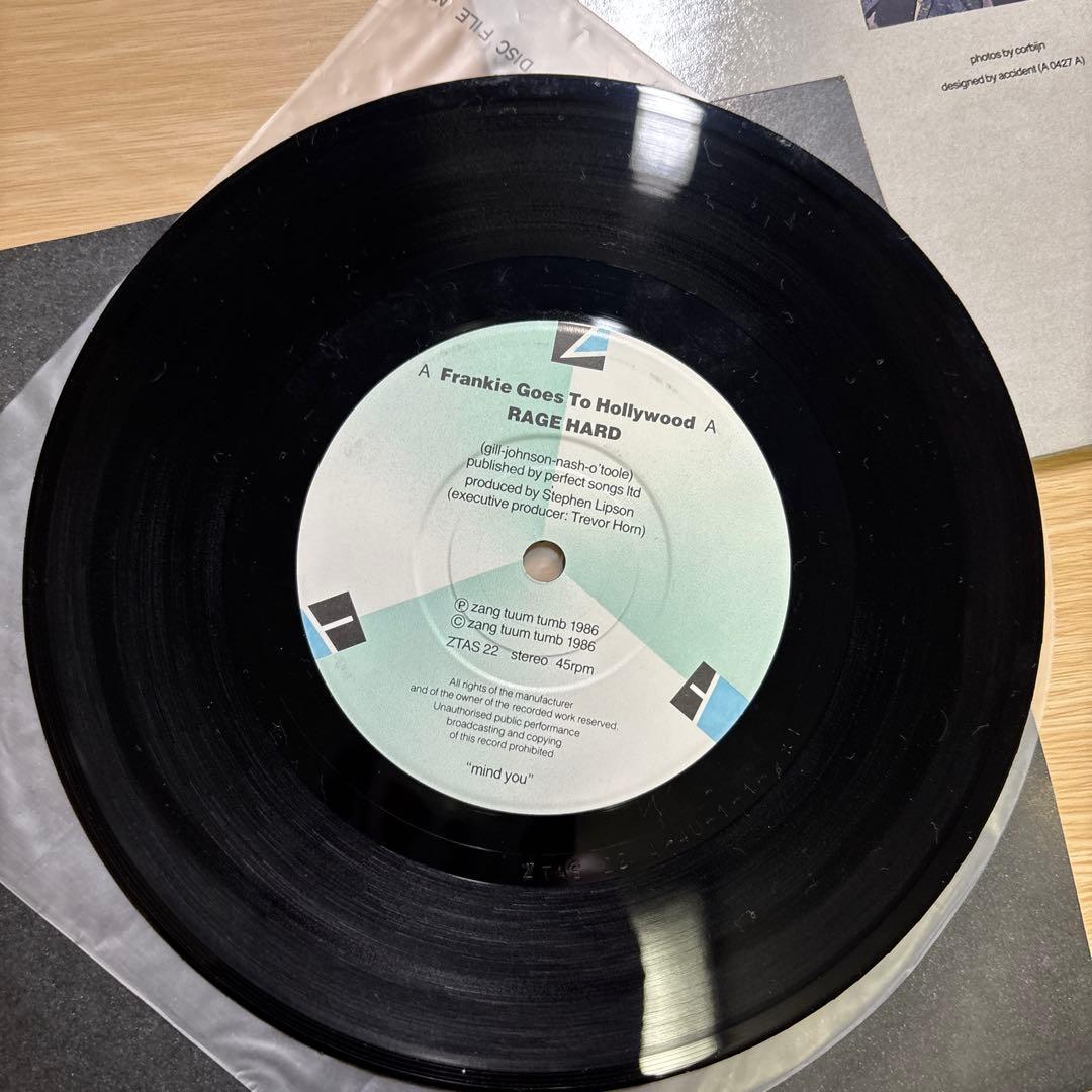 Frankie goes to Hollywood ／rage hard