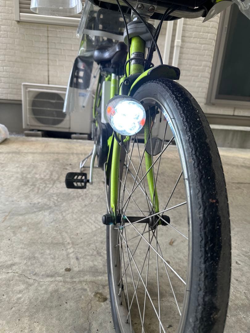 タイヤ新品　パナソニック　ギュット 3段　LED BE-ENMD634G
