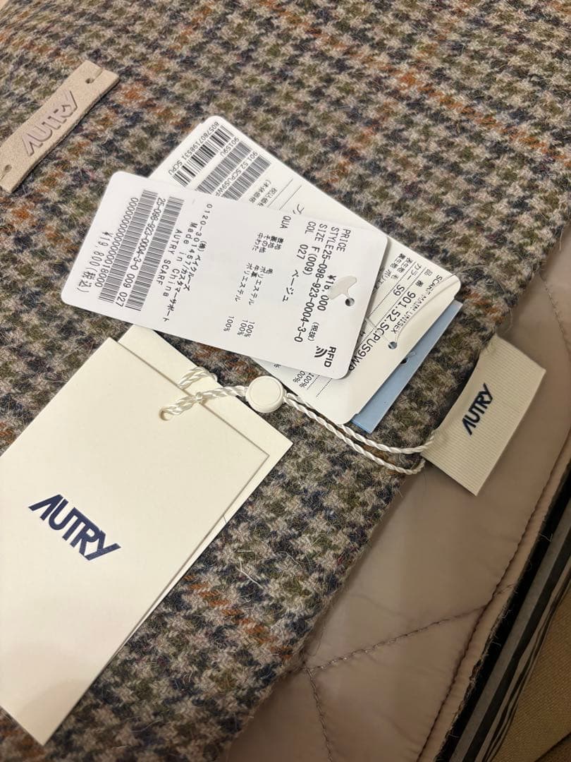 新品！AUTRY スカーフ