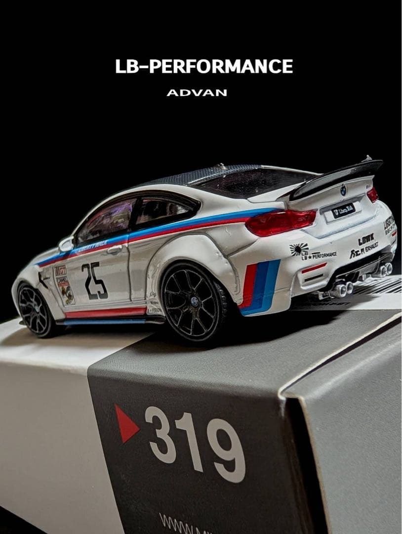 MINI GT 1/64  M4 IMSA LB-WORKS 希少