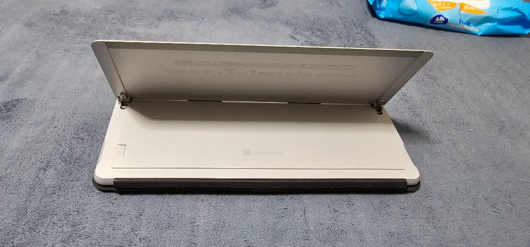 Microsoft Surface Go2 / 10.5インチ タブレットPC