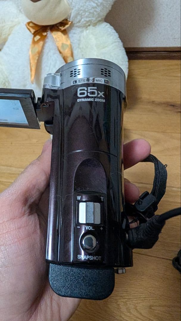 JVC GZ-E565 65倍ズーム 液晶ビデオカメラ