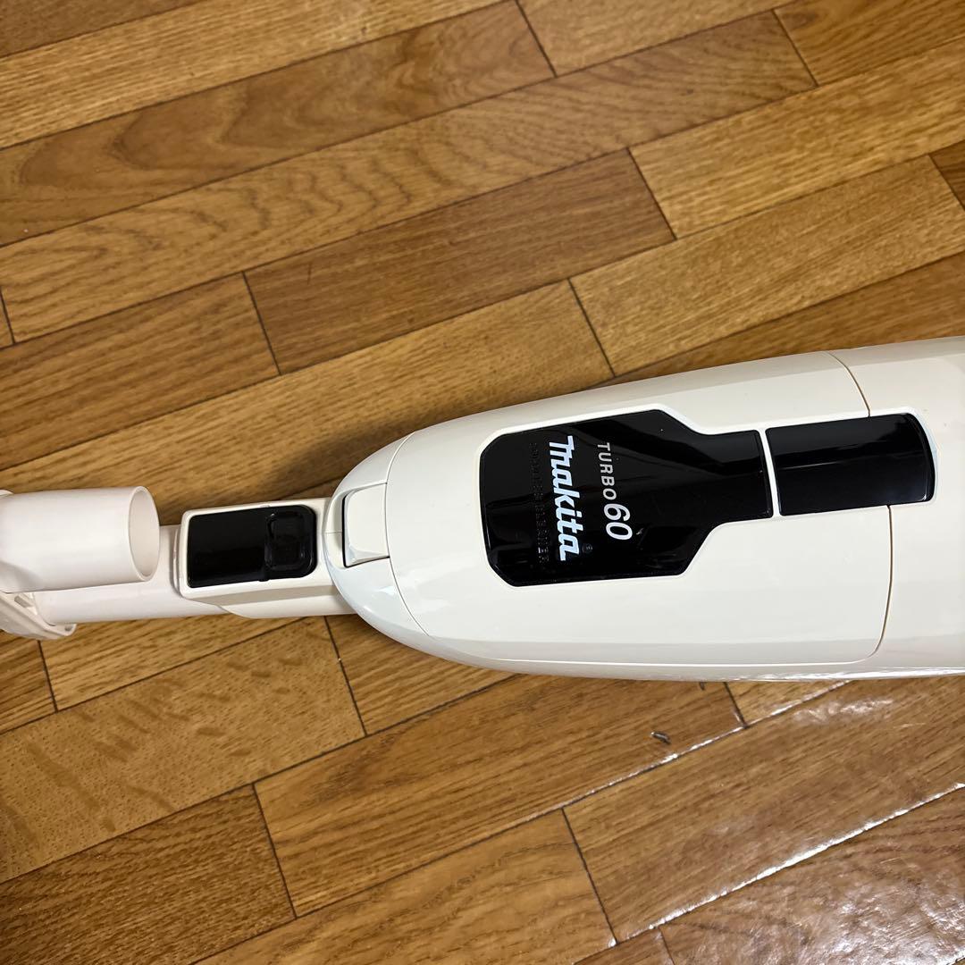 マキタの充電式クリーナ ターボ60