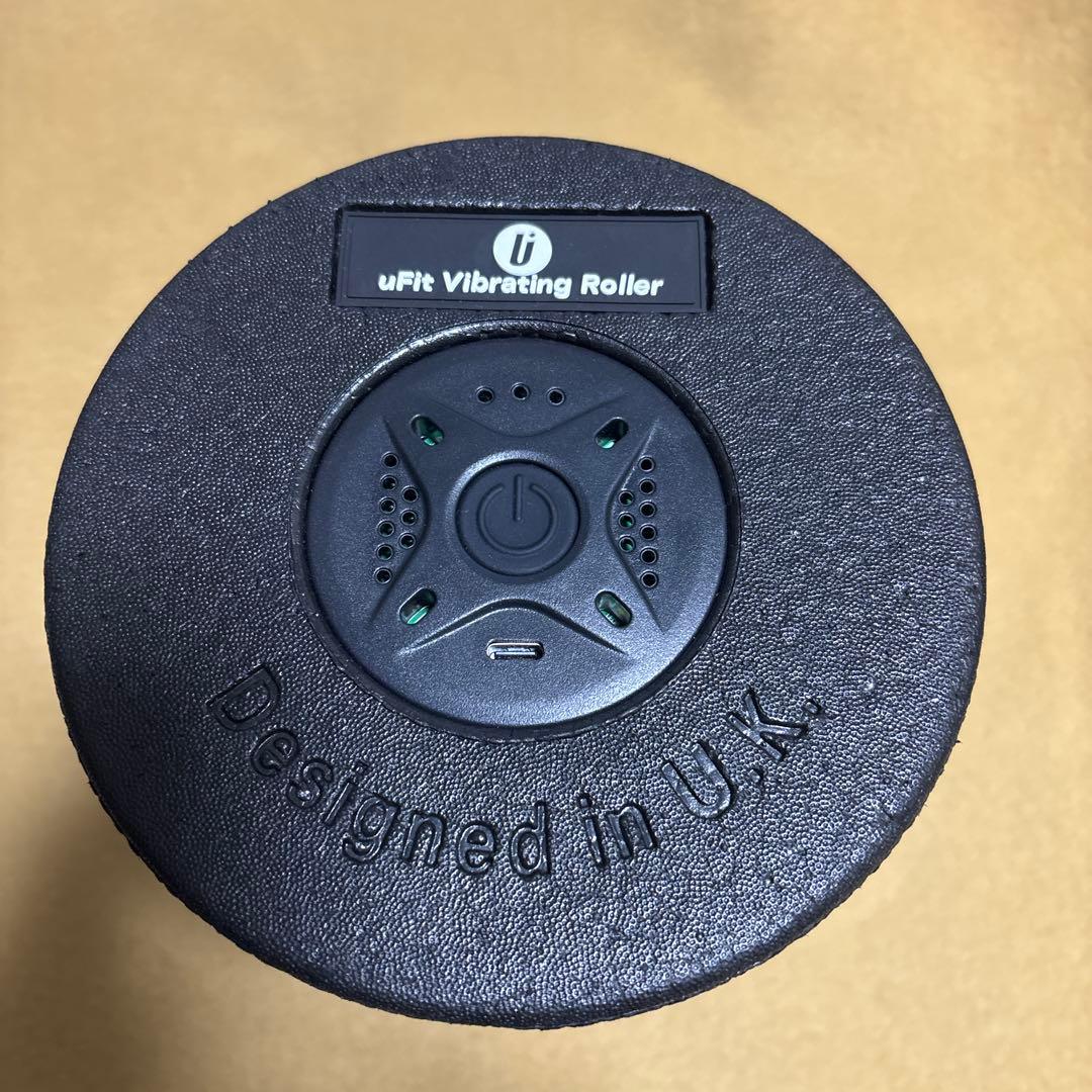 エクササイズグッズ uFit Vibrating Roller