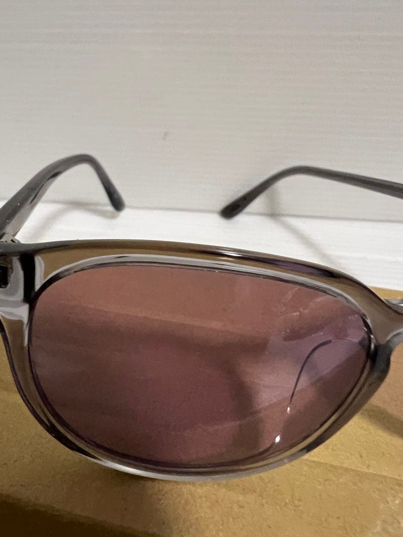 美品　使用少ない　TOMFORD トムフォード TF5795K-B