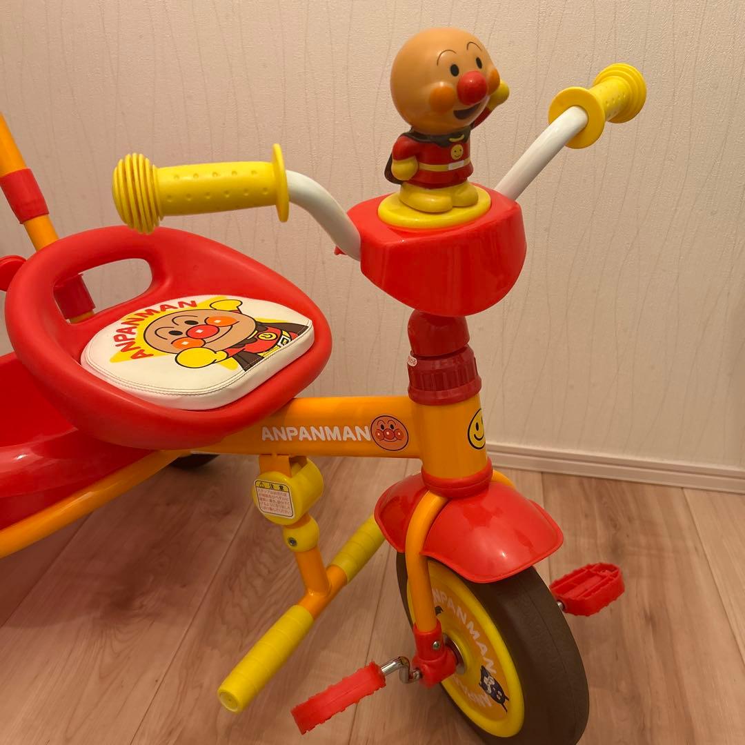 【美品】それいけ！アンパンマン ME 三輪車 押し棒付き　⚠️早い者勝ち⚠️