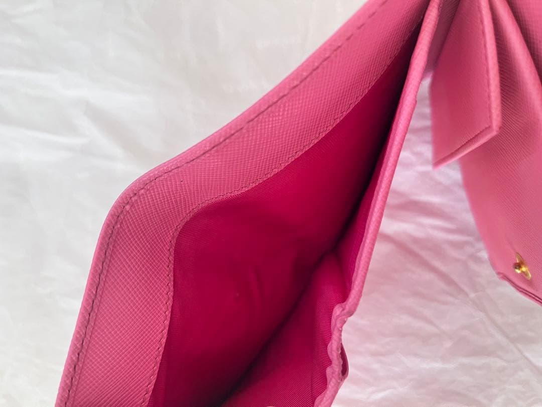 ク*ム様 PRADA ピンク 三つ折り財布