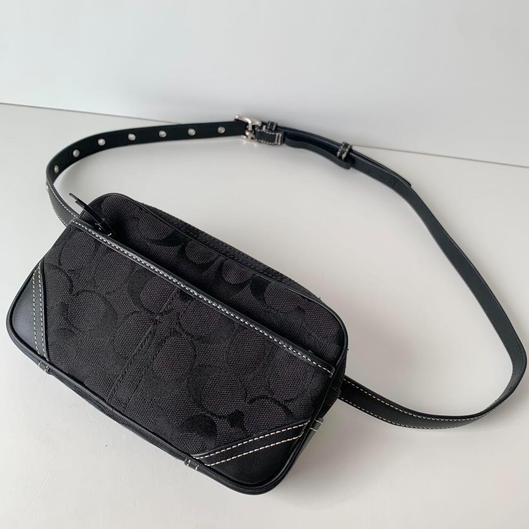 【COACH】コーチ　ウエストバッグ　ウエストポーチ　シグネチャー　ブラック　黒