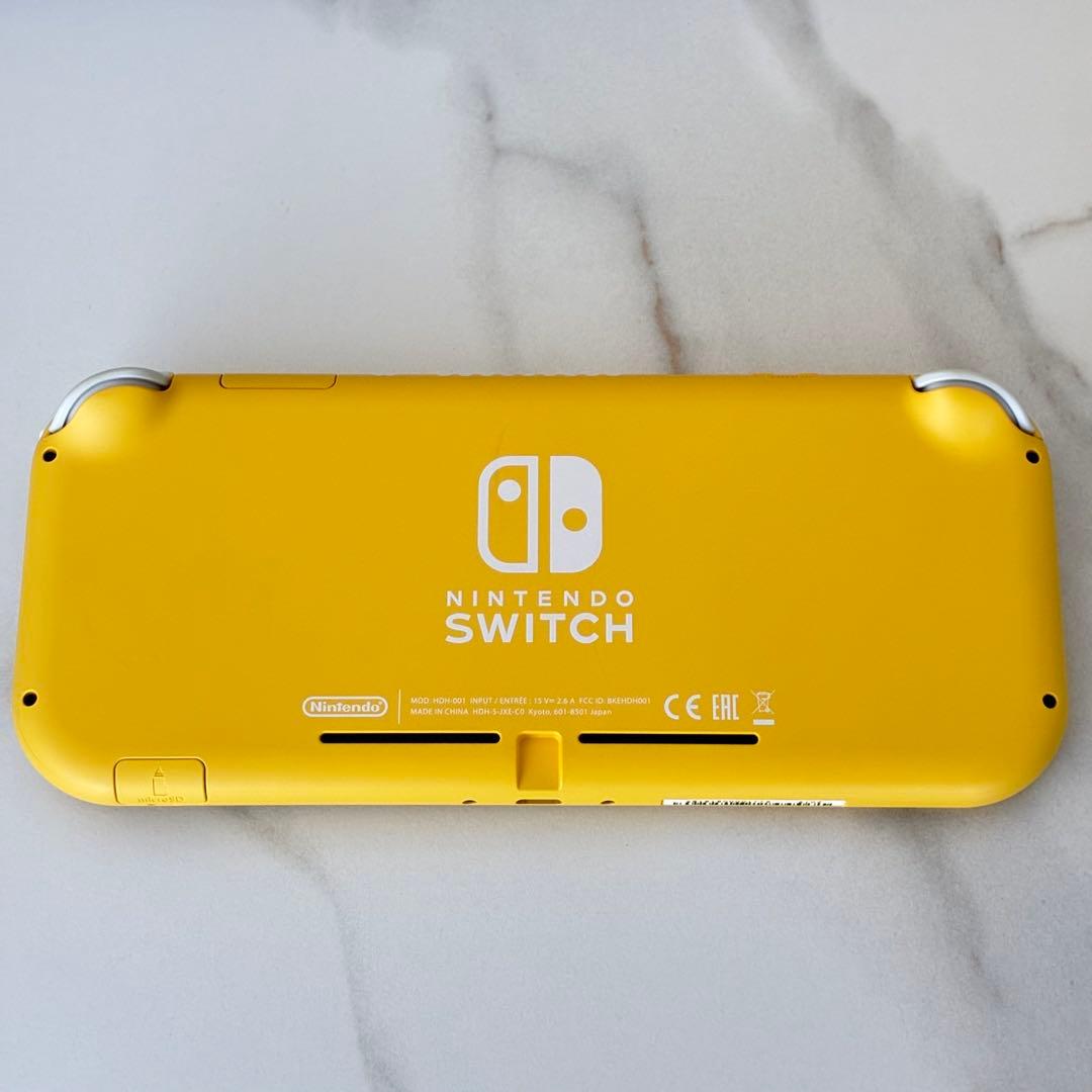 Nintendo Switch Lite イエロー どうぶつの森 ケース セット