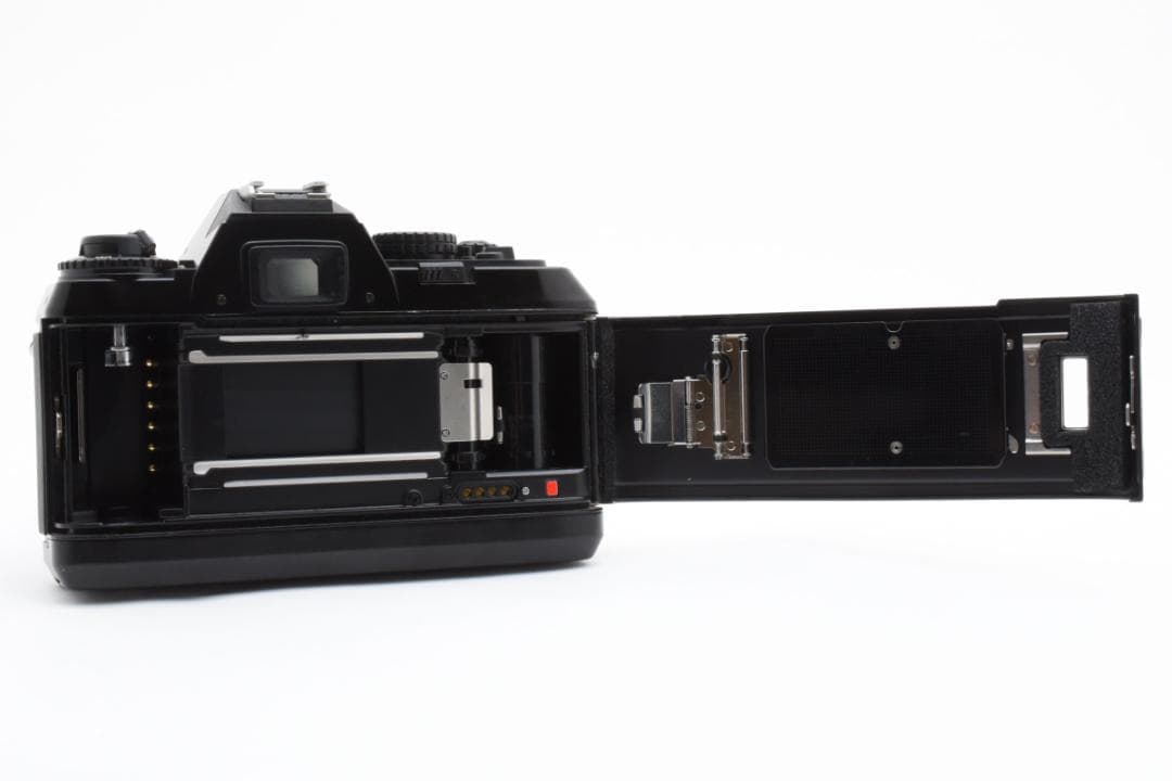 【完動美品】Nikon F-501 レンズセット AF・露出計OK　1074