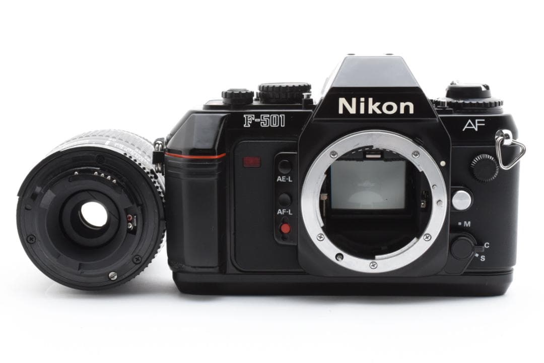 【完動美品】Nikon F-501 レンズセット AF・露出計OK　1074